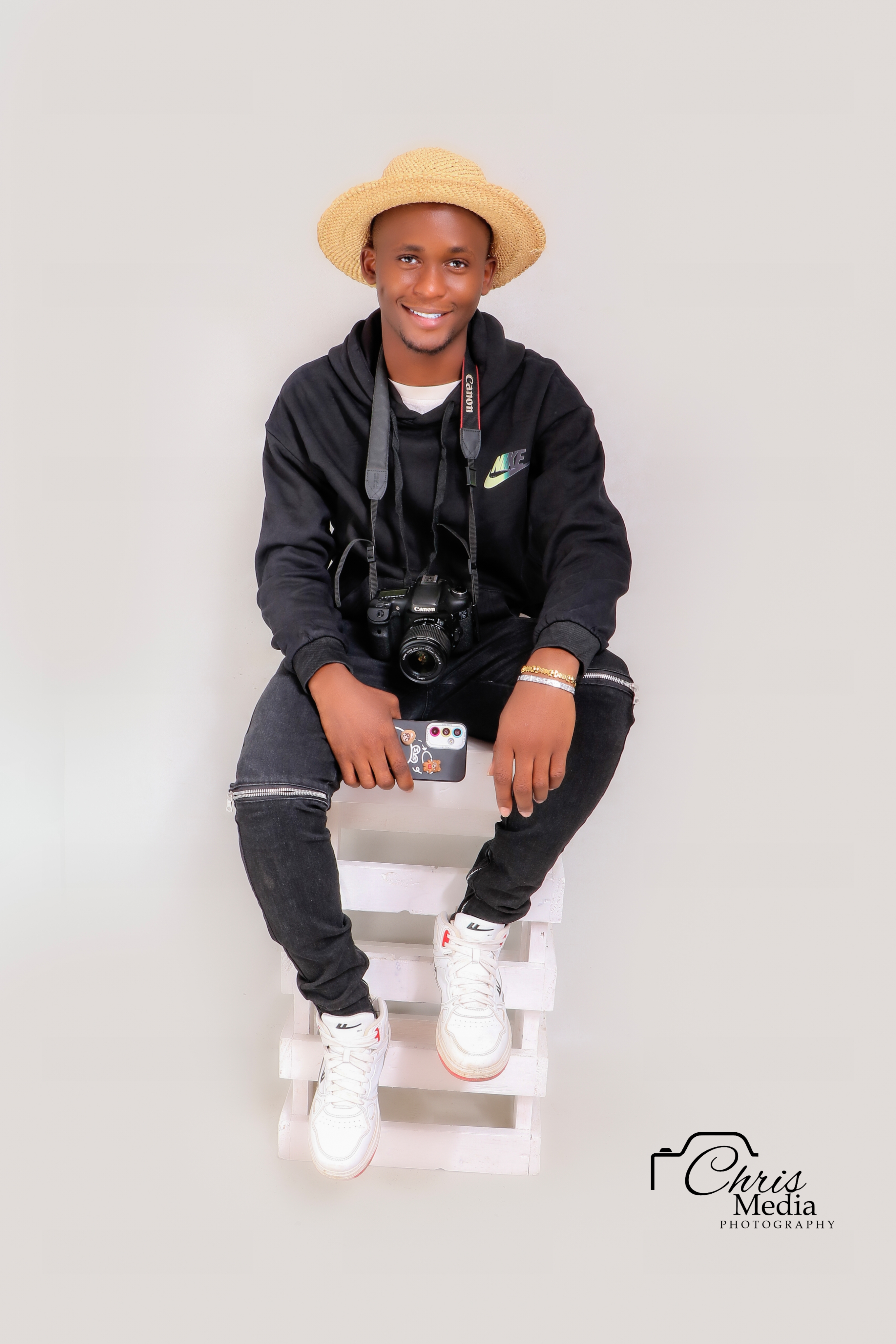 CHRIS MEDIA